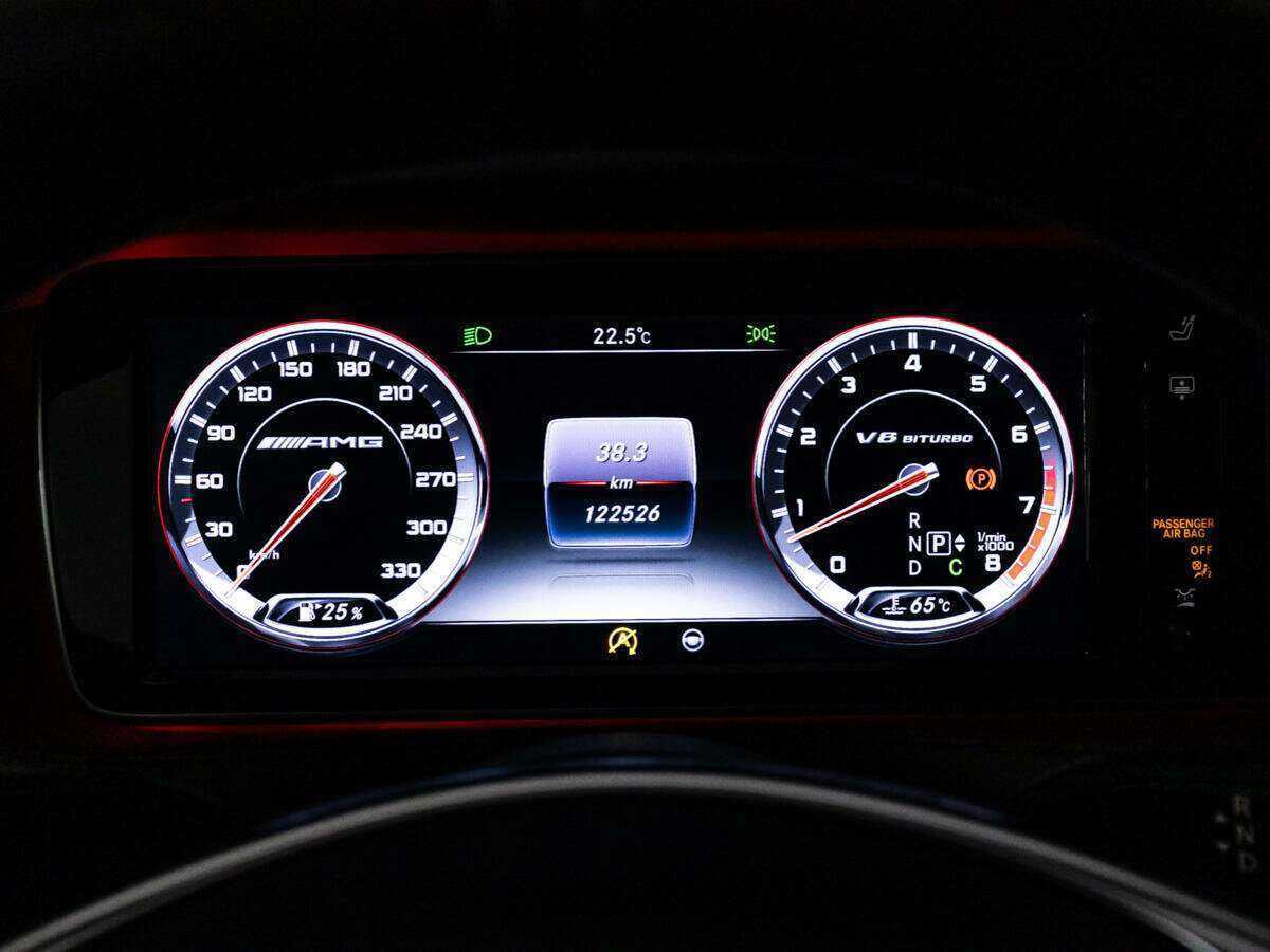 Mercedes-Benz S-Класс AMG 2015 года с пробегом. Фото: #11