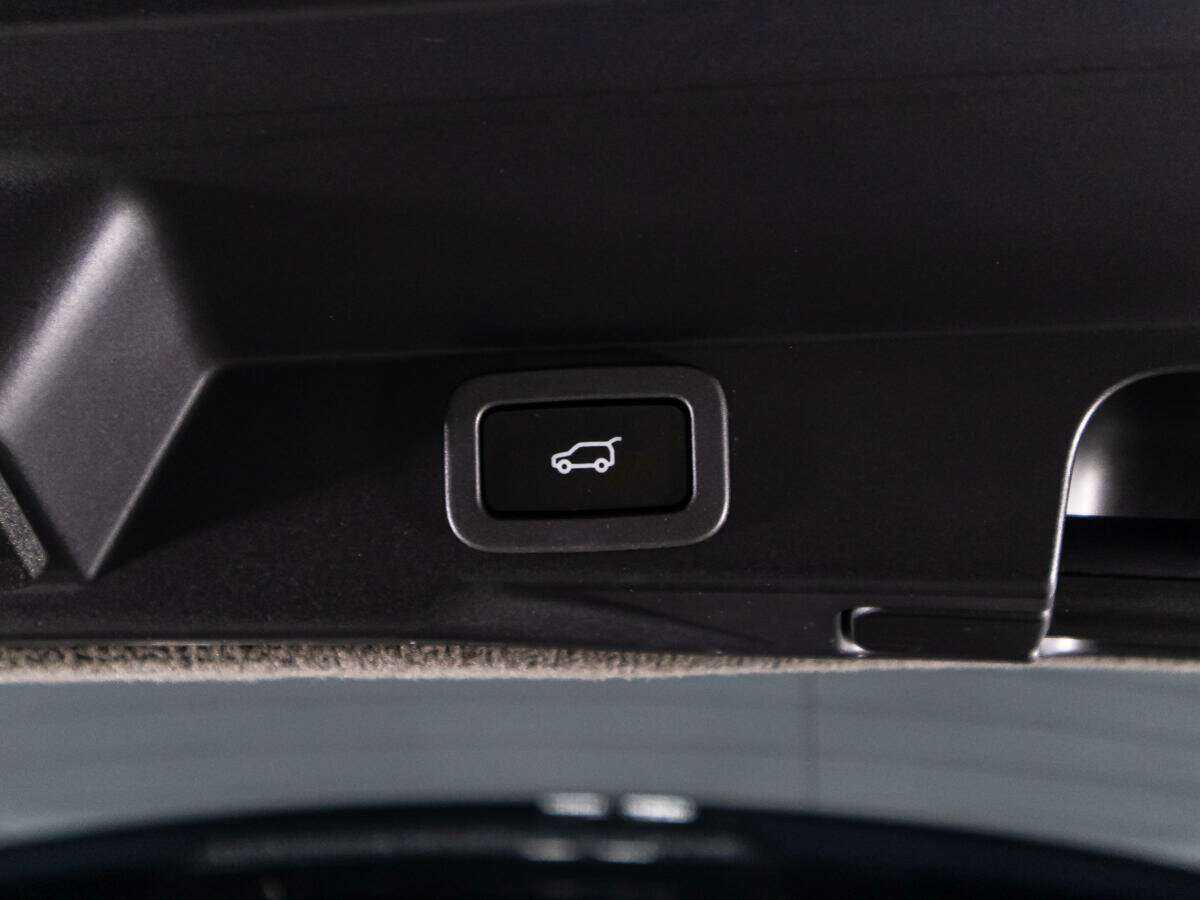 Land Rover Range Rover Sport 2015 года с пробегом. Фото: #14