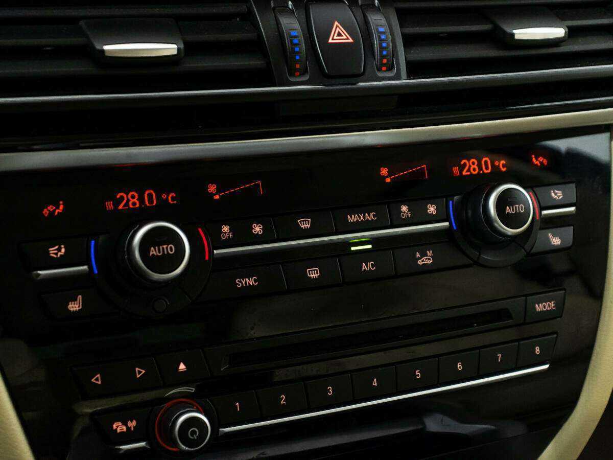 BMW X5 2015 года с пробегом. Фото: #15