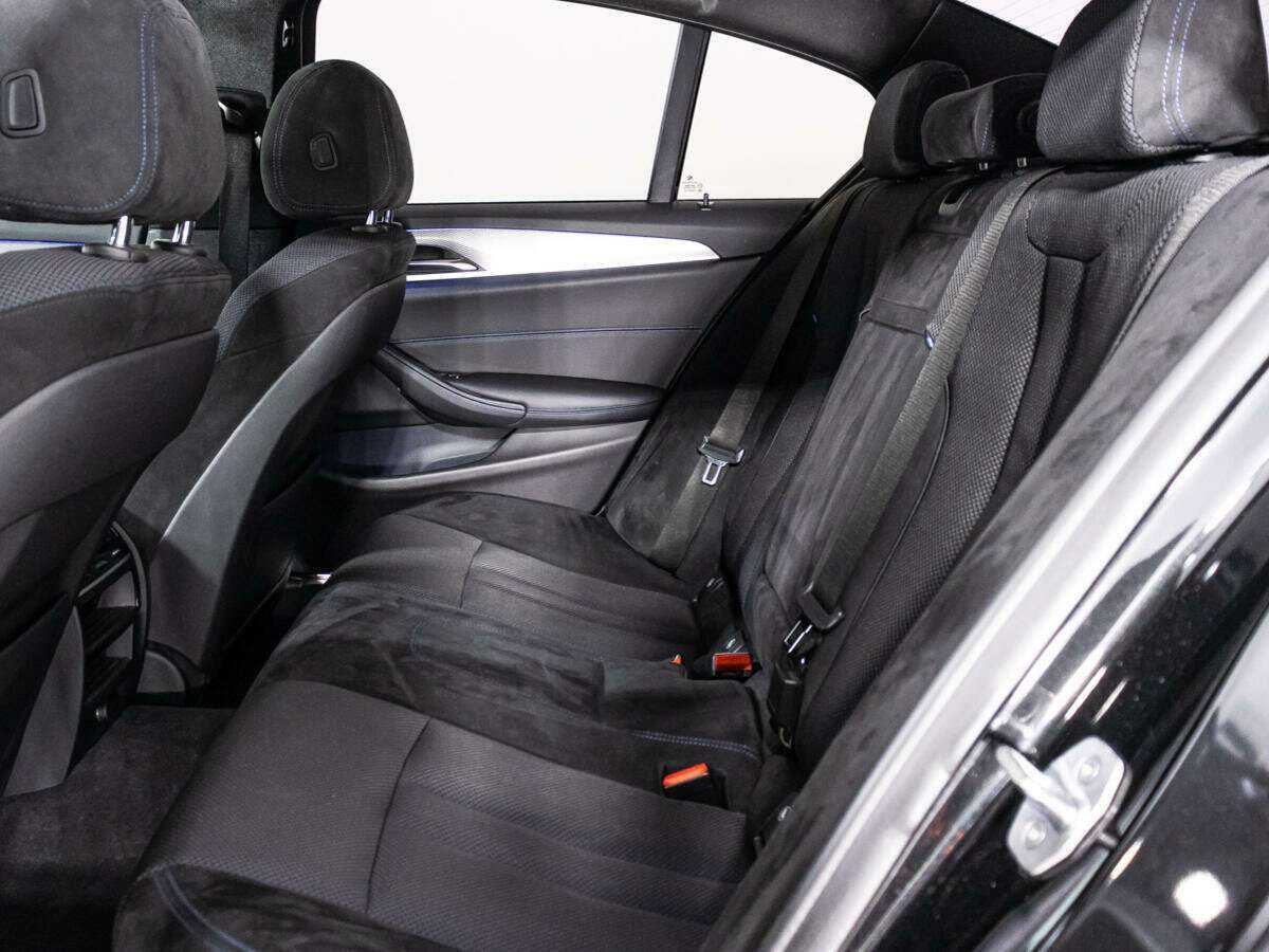 BMW 5 серии 2018 года с пробегом. Фото: #8