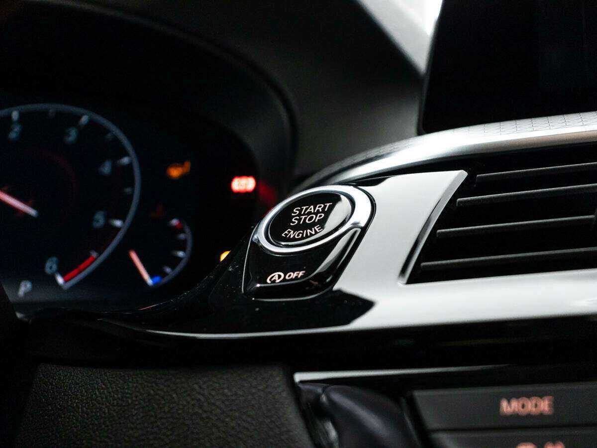 BMW 5 серии 2018 года с пробегом. Фото: #15