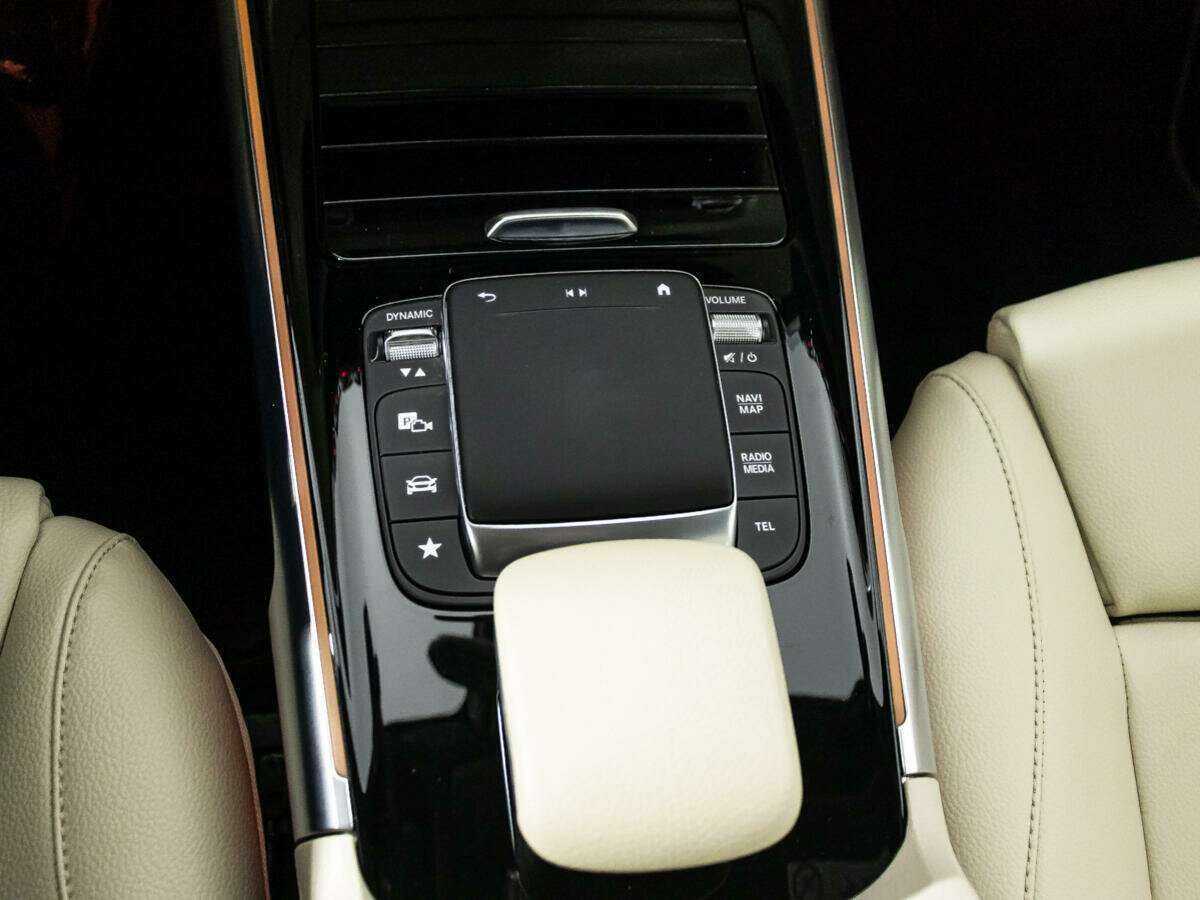 Mercedes-Benz GLB 2020 года с пробегом. Фото: #18