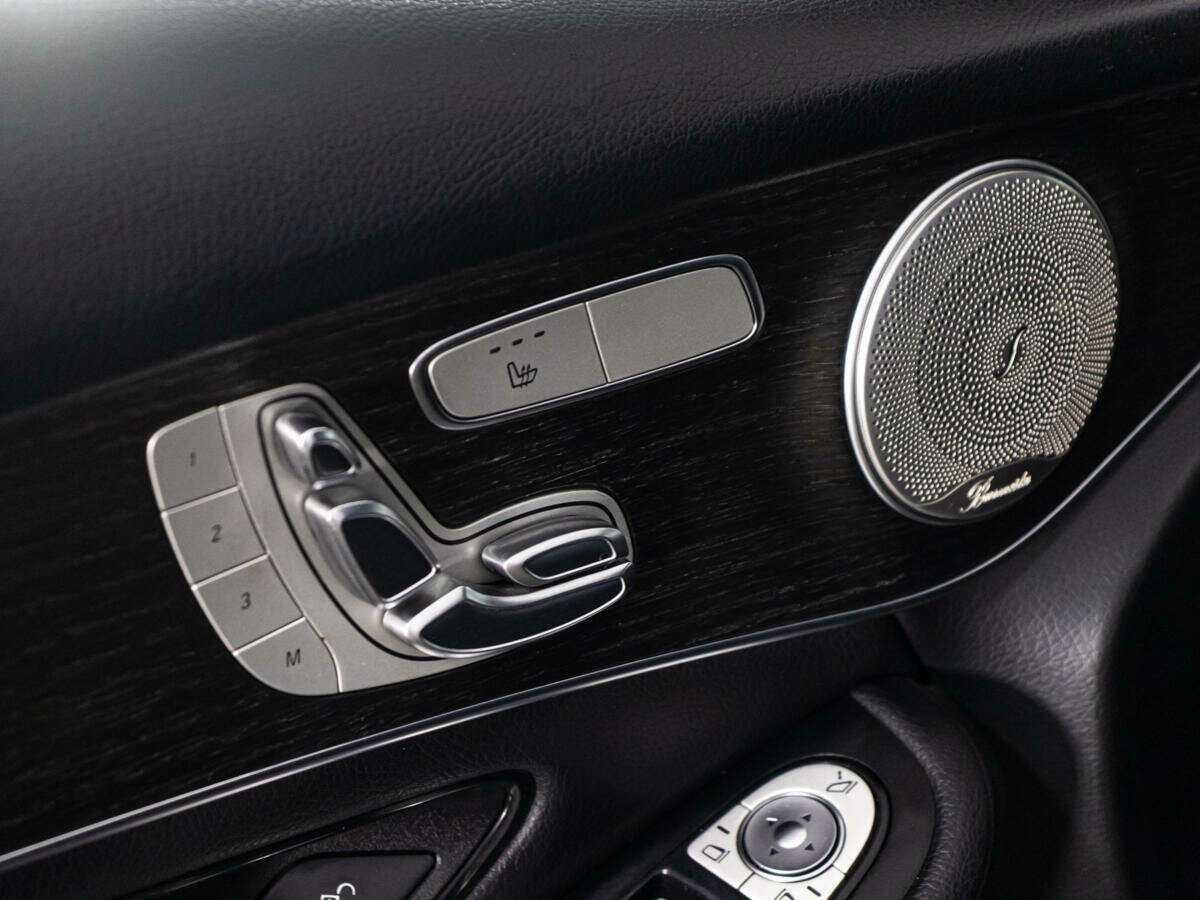 Mercedes-Benz GLC 2019 года с пробегом. Фото: #14