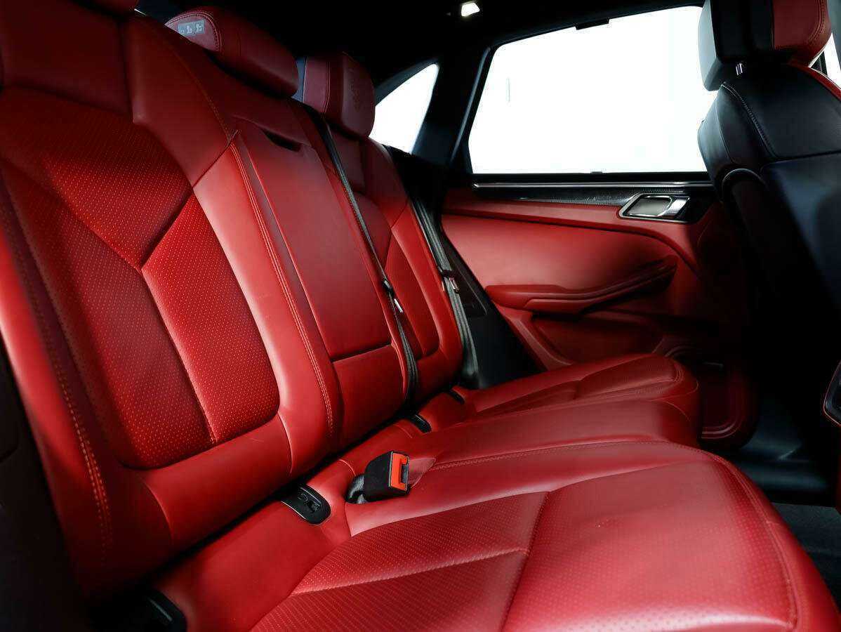 Porsche Macan 2014 года с пробегом. Фото: #10