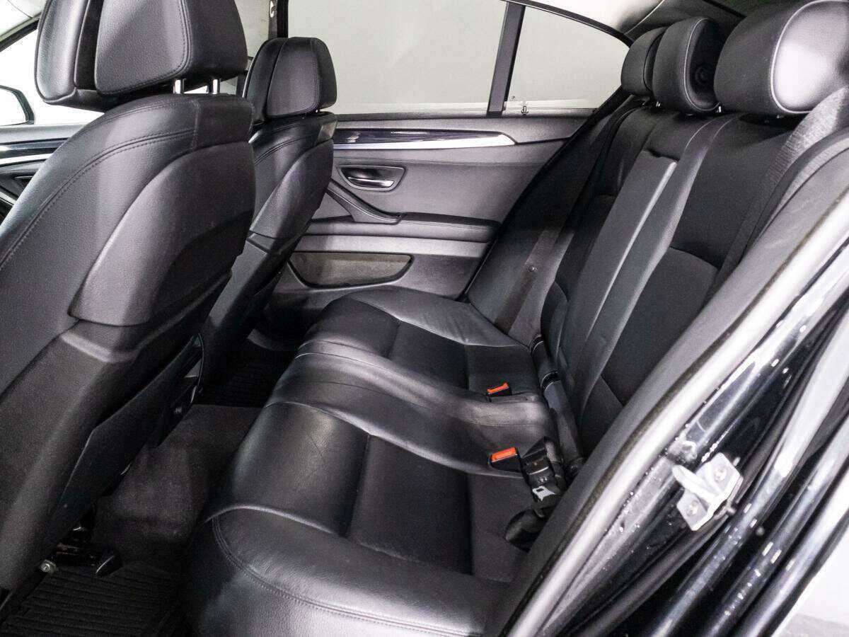 BMW 5 серии 2014 года с пробегом. Фото: #9