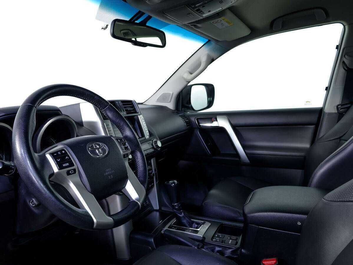 Toyota Land Cruiser Prado 2013 года с пробегом. Фото: #13