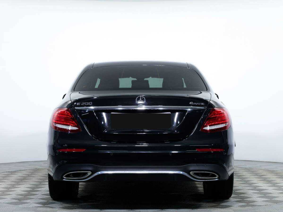 Mercedes-Benz E-Класс 2019 года с пробегом. Фото: #4