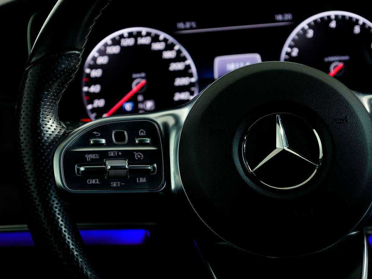 Mercedes-Benz E-Класс 2019 года с пробегом. Фото: #18