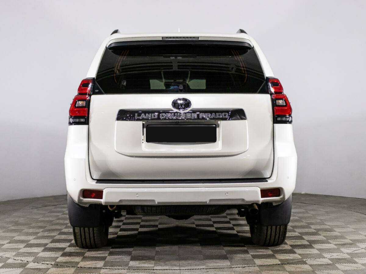 Toyota Land Cruiser Prado 2017 года с пробегом. Фото: #5