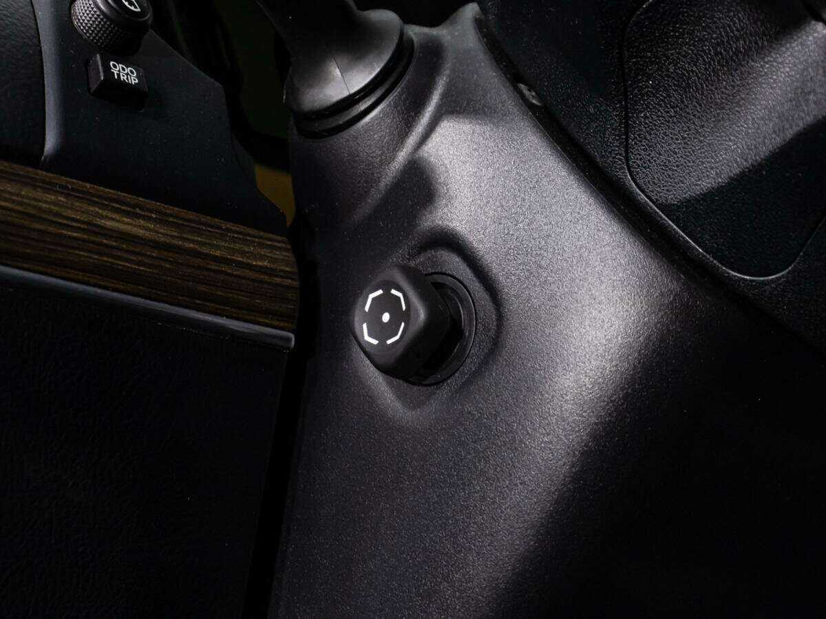 Toyota Land Cruiser Prado 2017 года с пробегом. Фото: #16