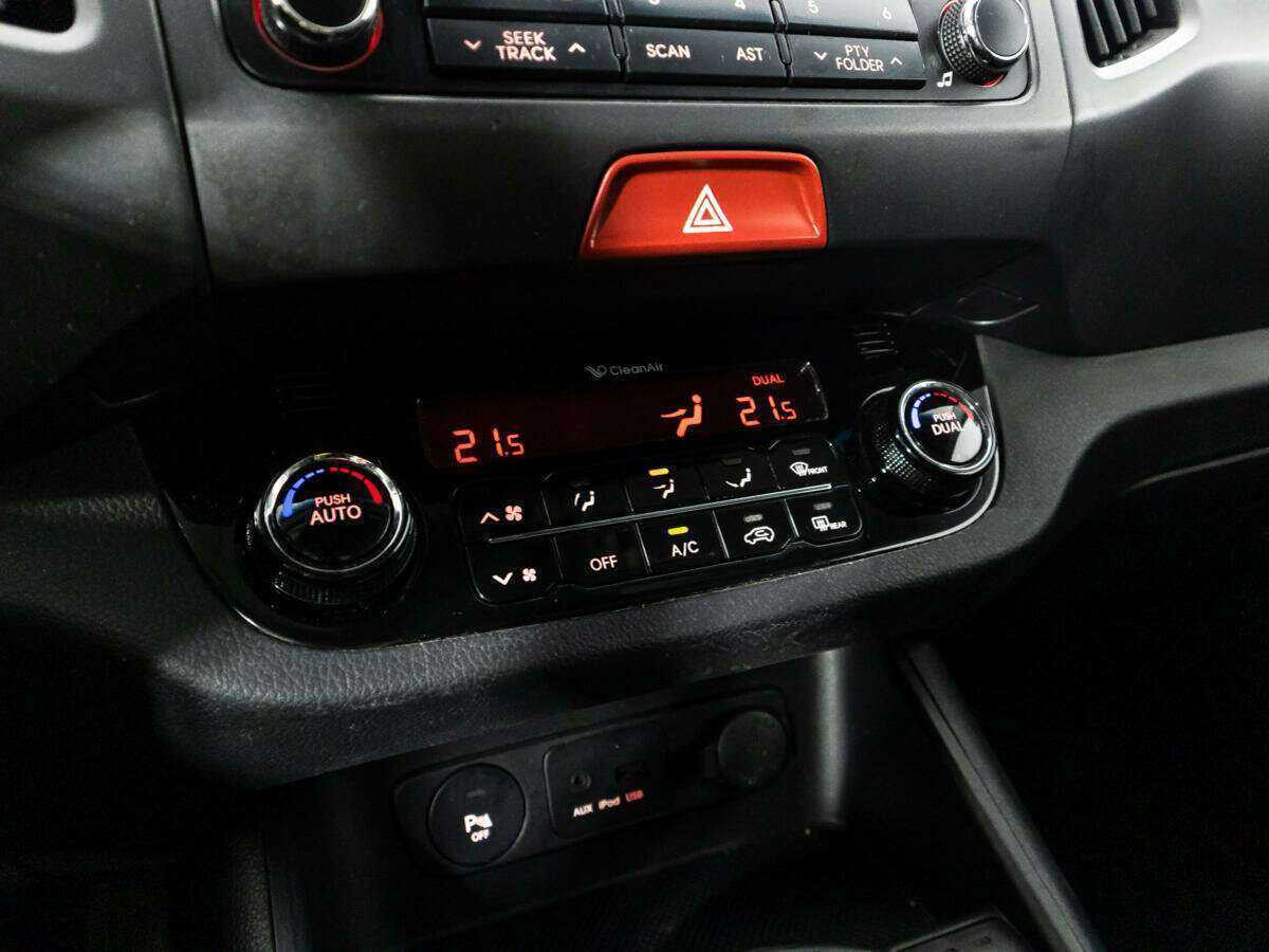 Kia Sportage 2011 года с пробегом. Фото: #14