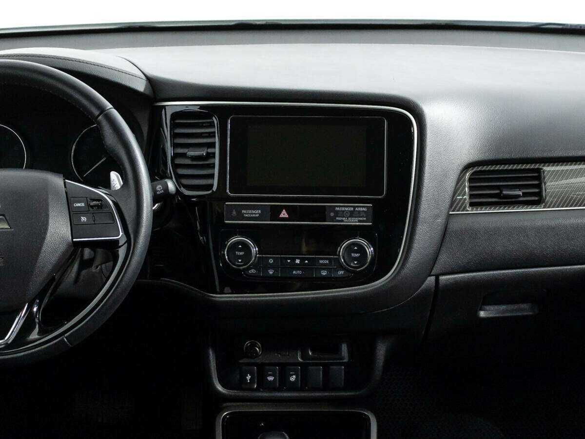 Mitsubishi Outlander 2019 года с пробегом. Фото: #13