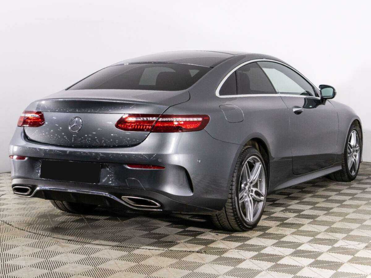 Mercedes-Benz E-Класс 2017 года с пробегом. Фото: #4