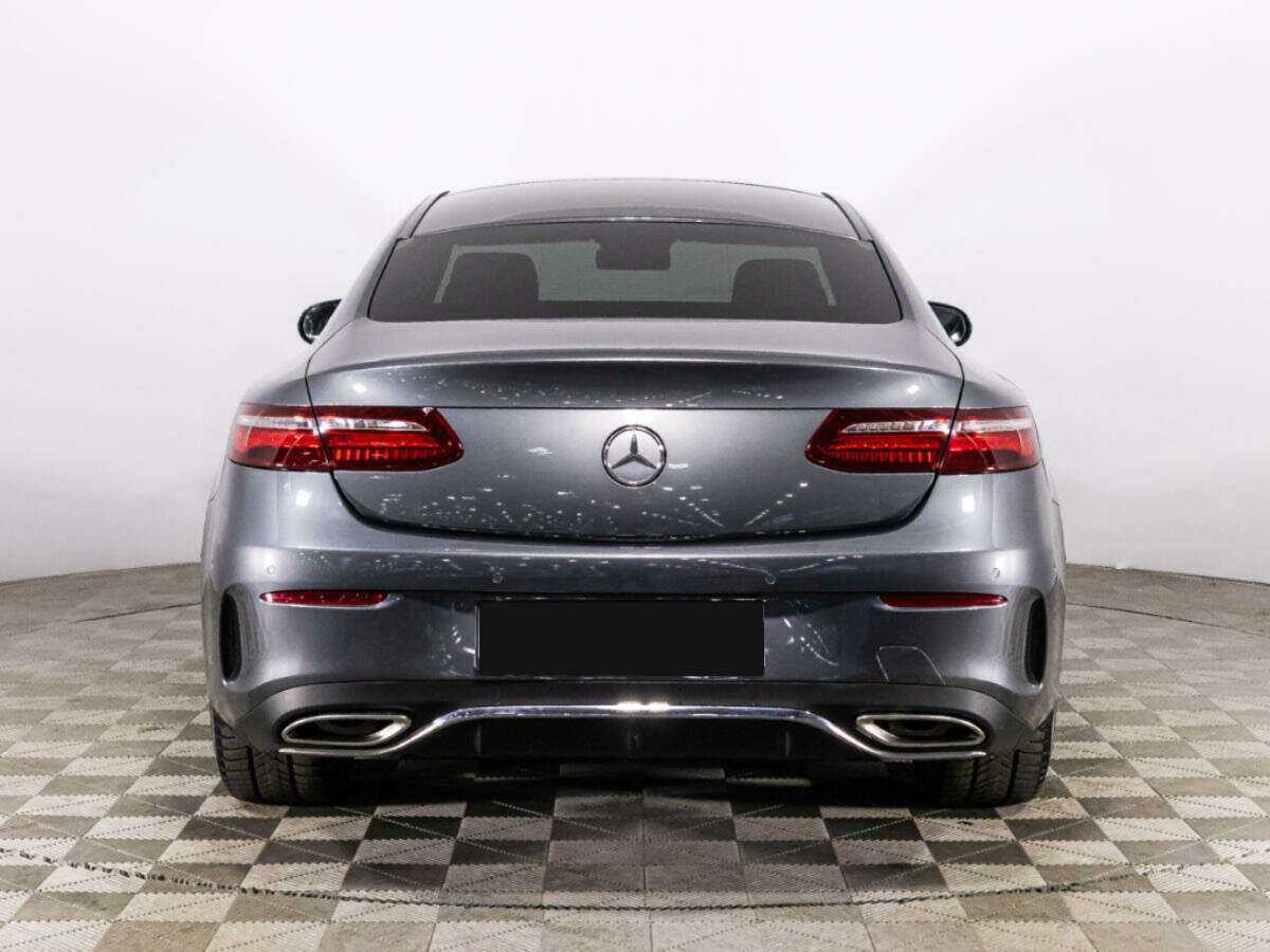 Mercedes-Benz E-Класс 2017 года с пробегом. Фото: #5