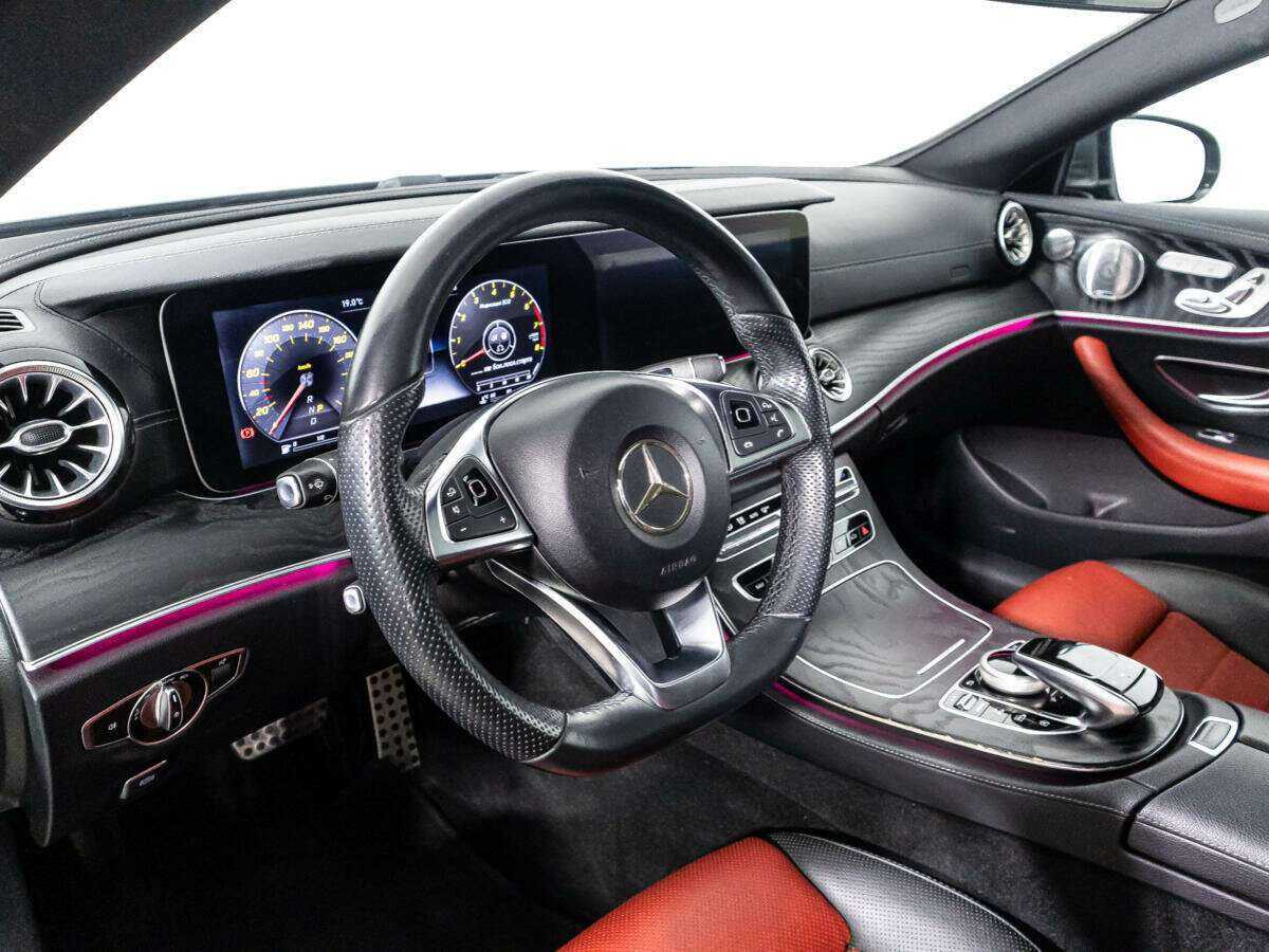 Mercedes-Benz E-Класс 2017 года с пробегом. Фото: #10