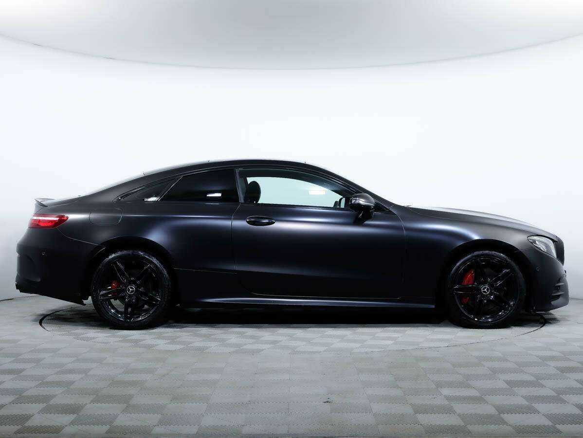 Mercedes-Benz E-Класс 2019 года с пробегом. Фото: #2