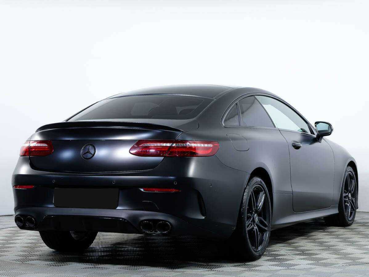 Mercedes-Benz E-Класс 2019 года с пробегом. Фото: #3