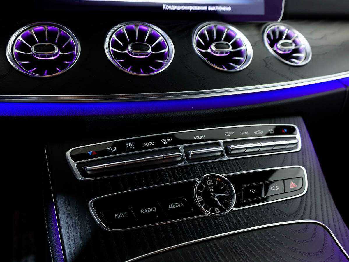 Mercedes-Benz E-Класс 2019 года с пробегом. Фото: #23
