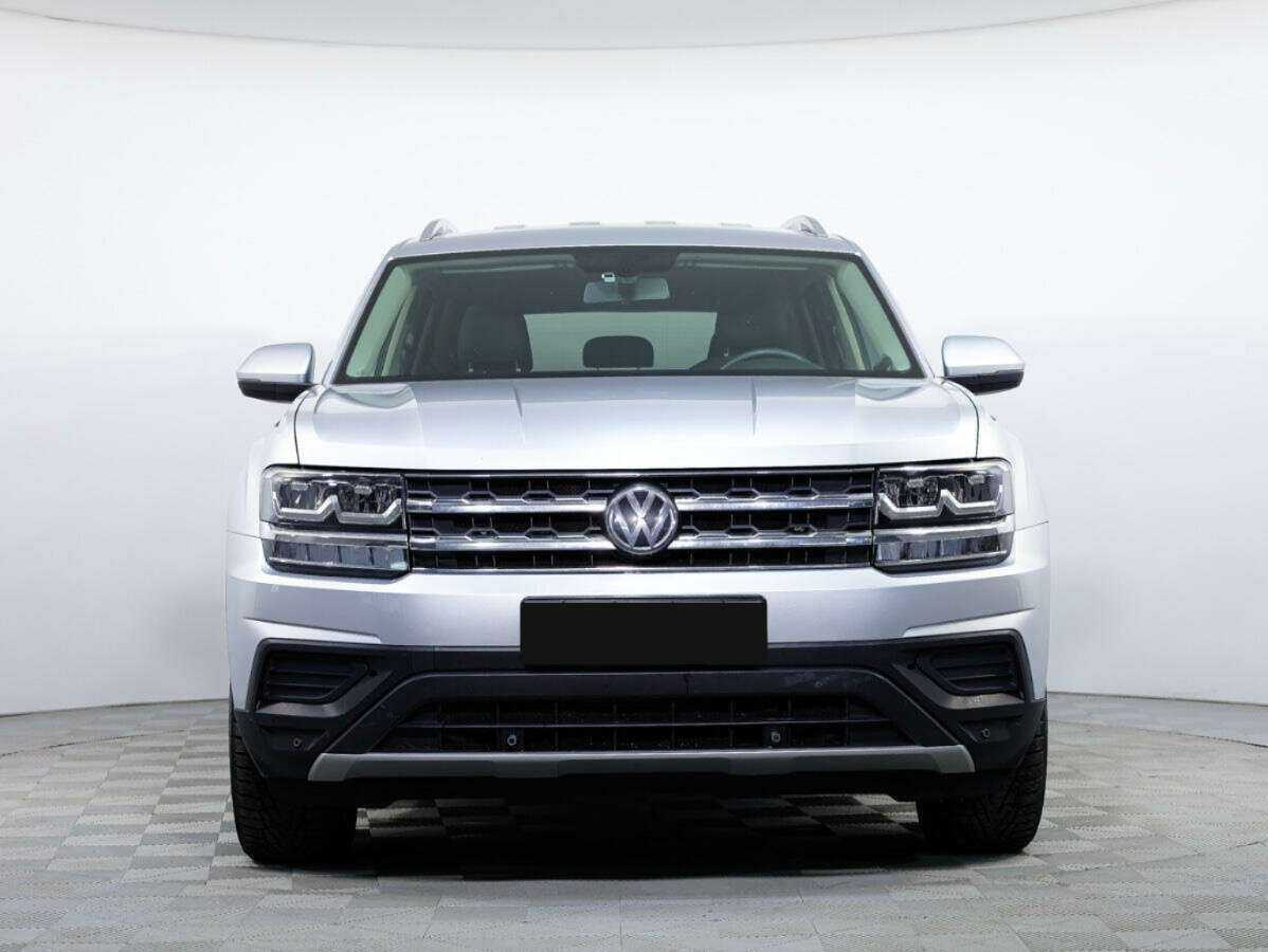 Volkswagen Teramont 2018 года с пробегом. Фото: #1