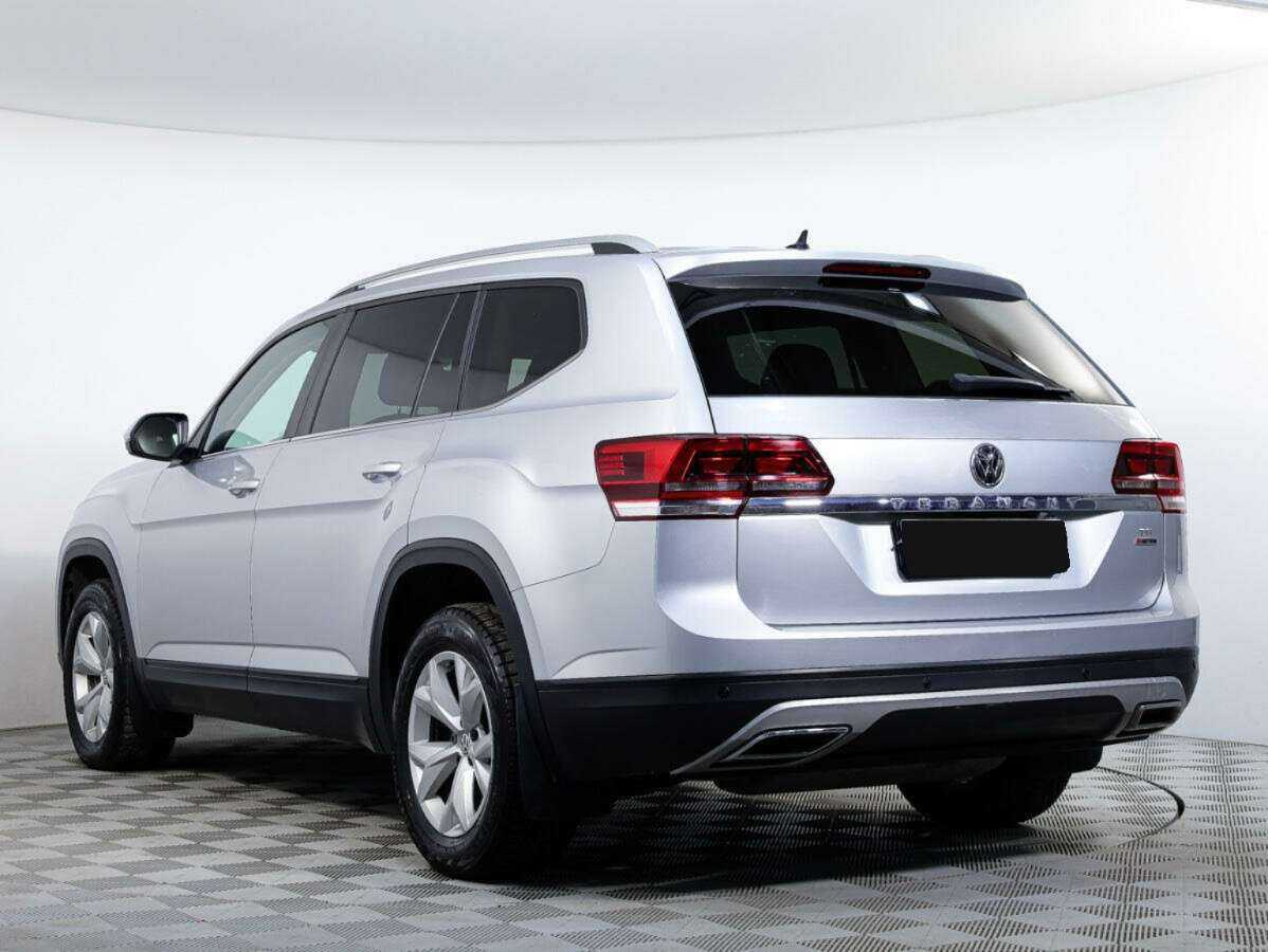 Volkswagen Teramont 2018 года с пробегом. Фото: #6