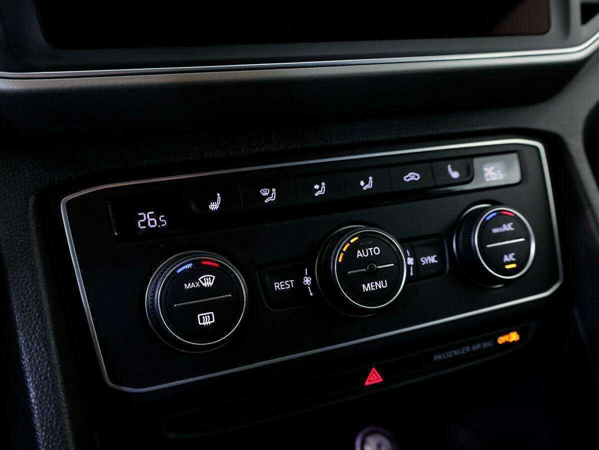 Volkswagen Teramont 2018 года с пробегом. Фото: #17