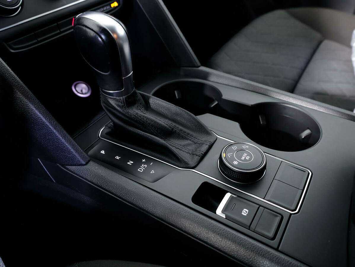 Volkswagen Teramont 2018 года с пробегом. Фото: #18