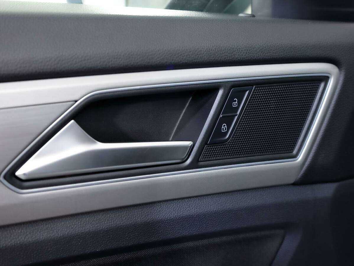 Volkswagen Teramont 2018 года с пробегом. Фото: #21