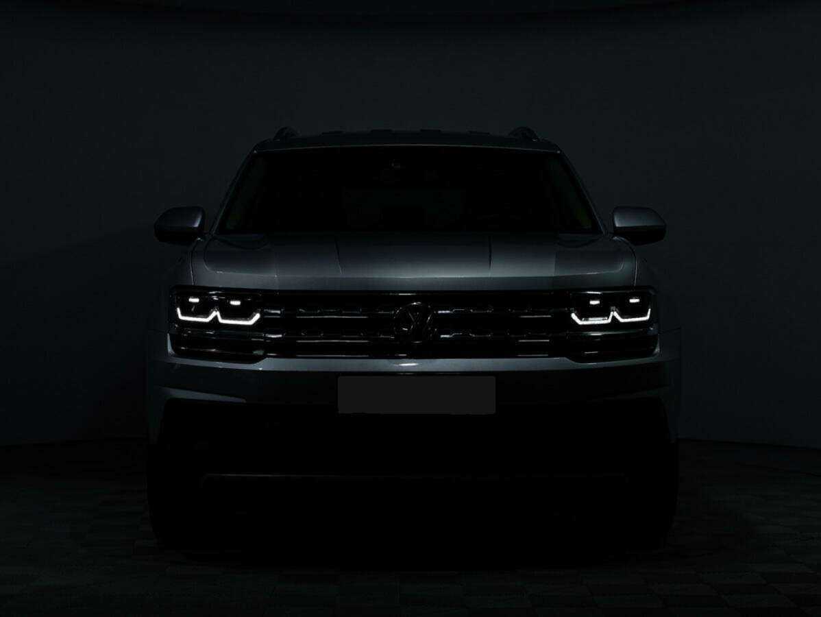 Volkswagen Teramont 2018 года с пробегом. Фото: #23