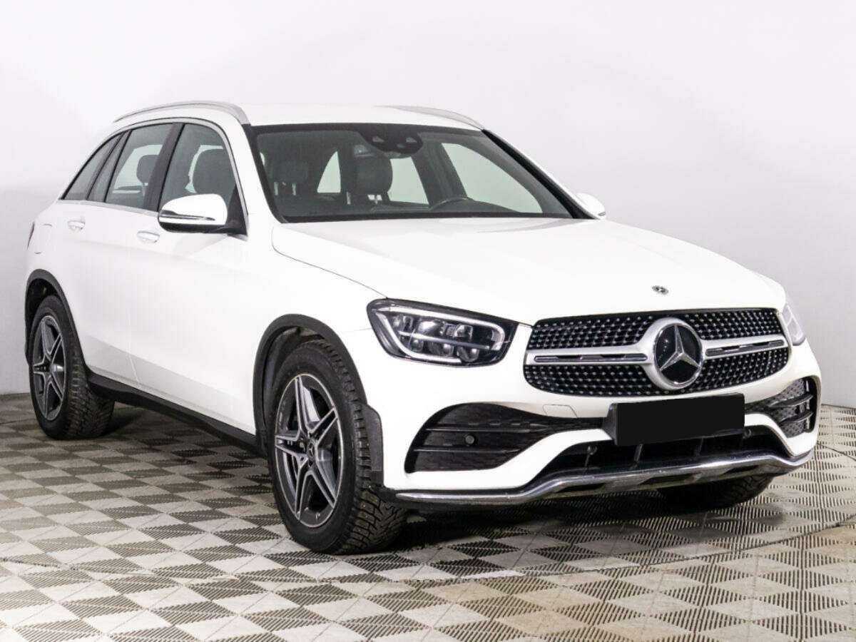 Mercedes-Benz GLC 2021 года с пробегом. Фото: #2