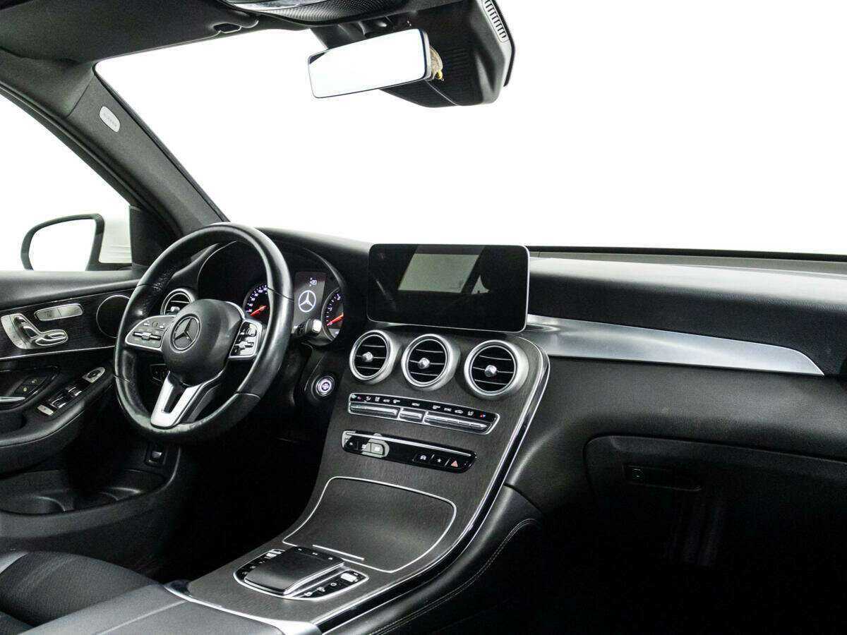 Mercedes-Benz GLC 2021 года с пробегом. Фото: #8