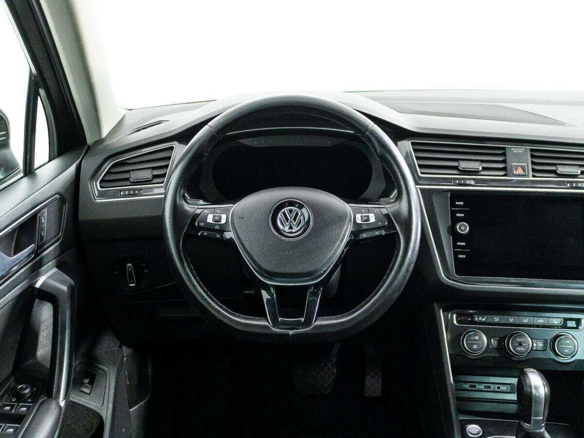Volkswagen Tiguan 2018 года с пробегом. Фото: #19
