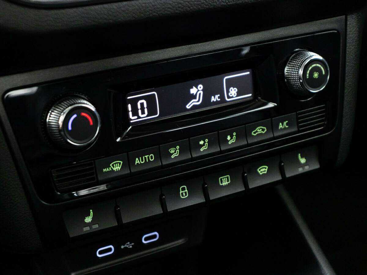 Б/У Шкода Рапид 2020 года. Фото: #14