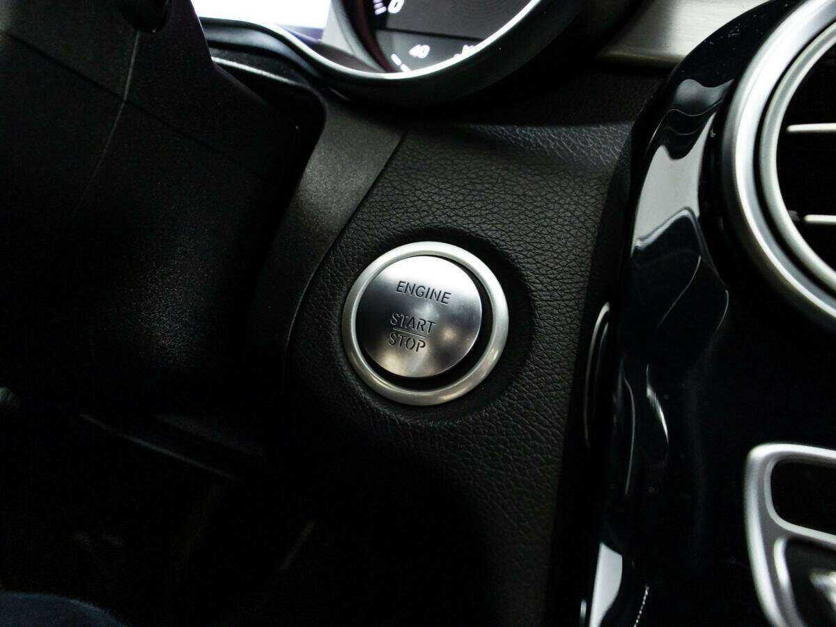 Mercedes-Benz C-Класс 2017 года с пробегом. Фото: #18