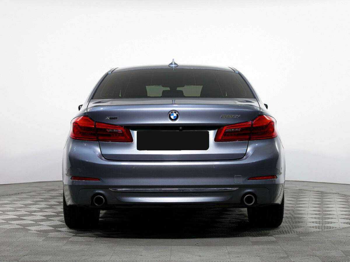BMW 5 серии 2018 года с пробегом. Фото: #4