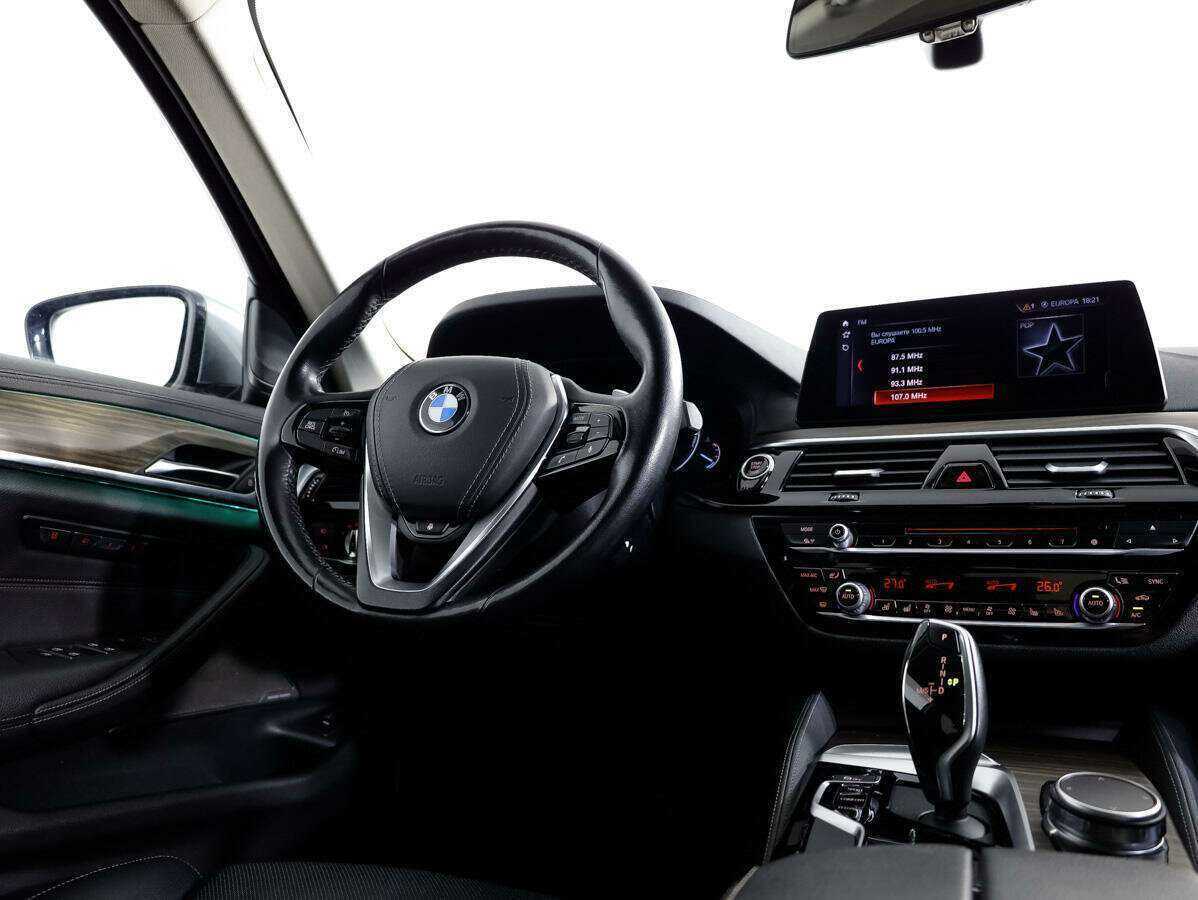 BMW 5 серии 2018 года с пробегом. Фото: #7