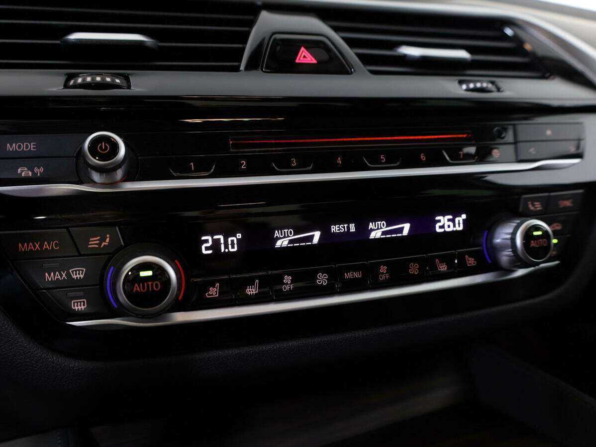 BMW 5 серии 2018 года с пробегом. Фото: #14