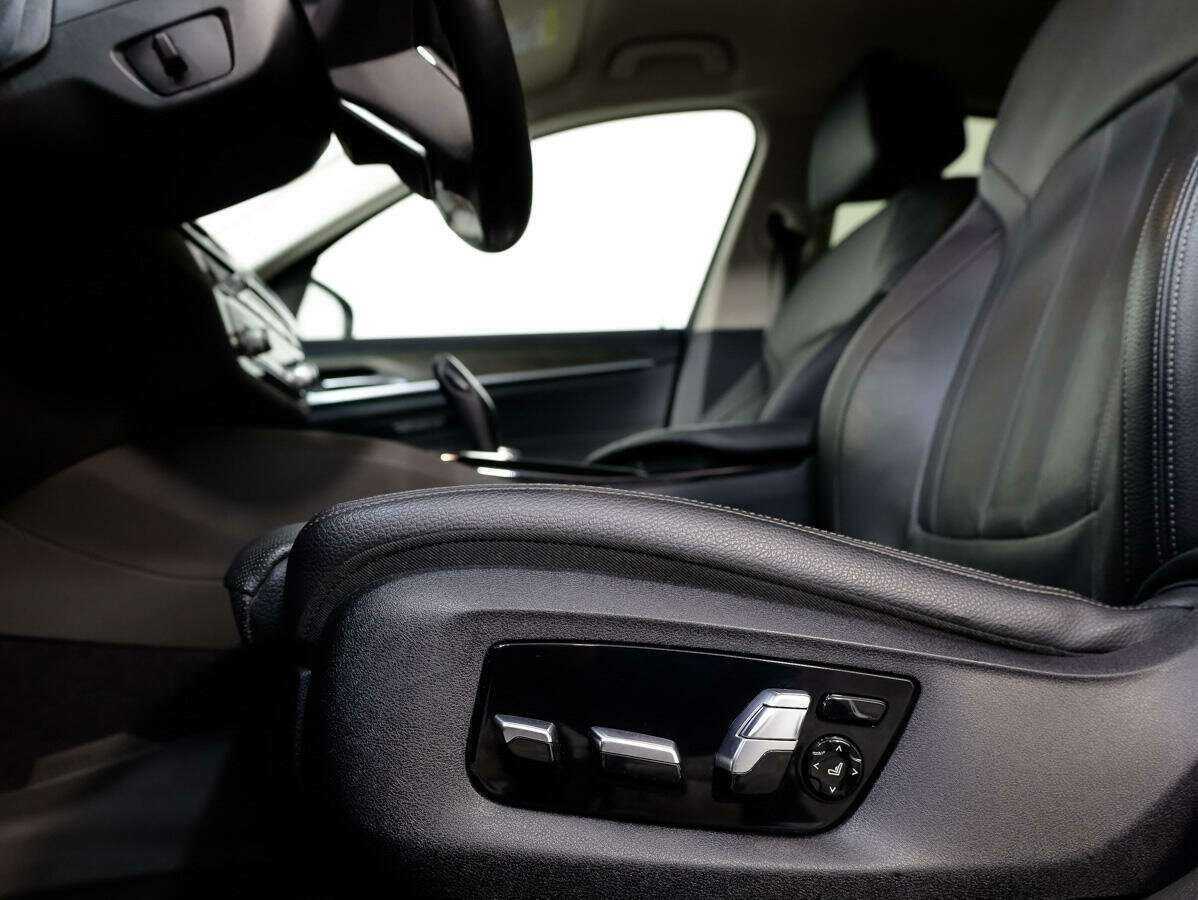 BMW 5 серии 2018 года с пробегом. Фото: #17