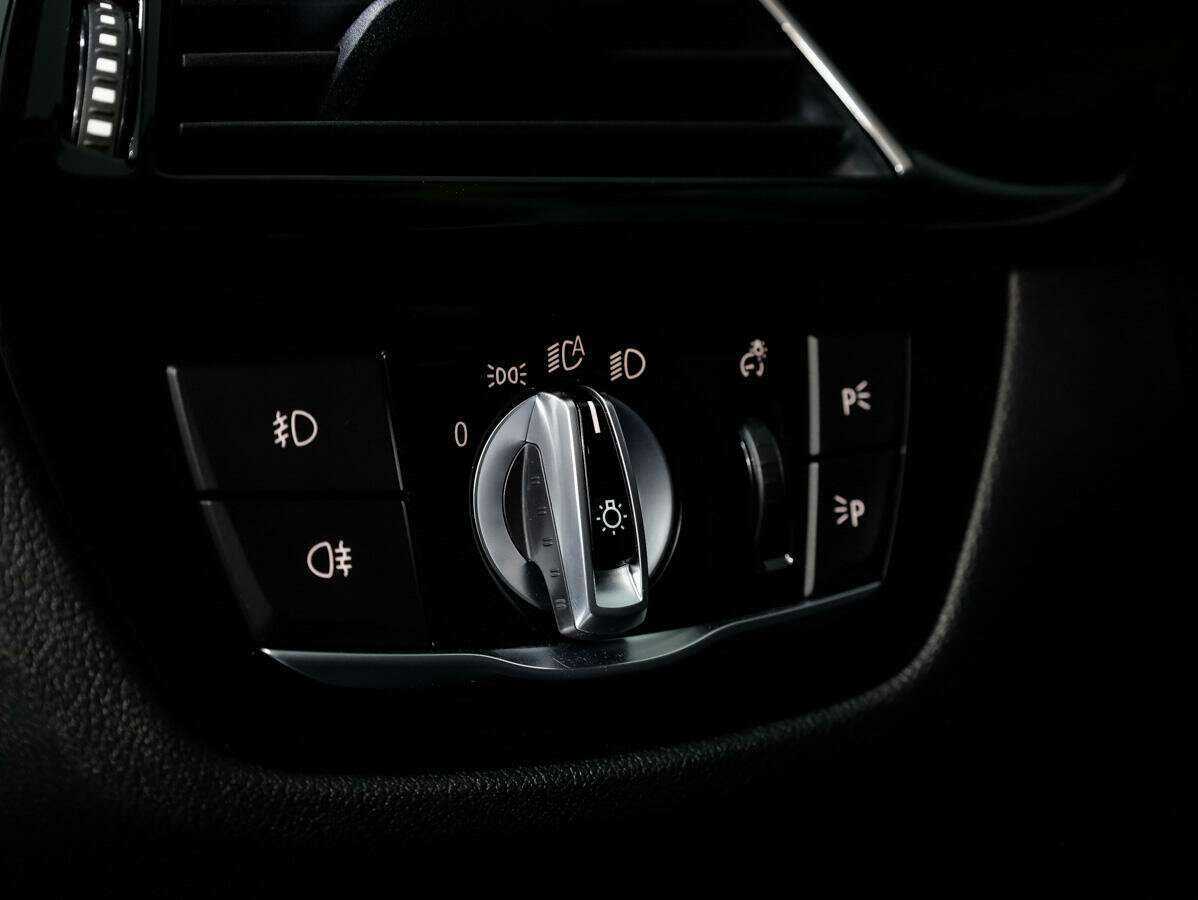 BMW 5 серии 2018 года с пробегом. Фото: #19