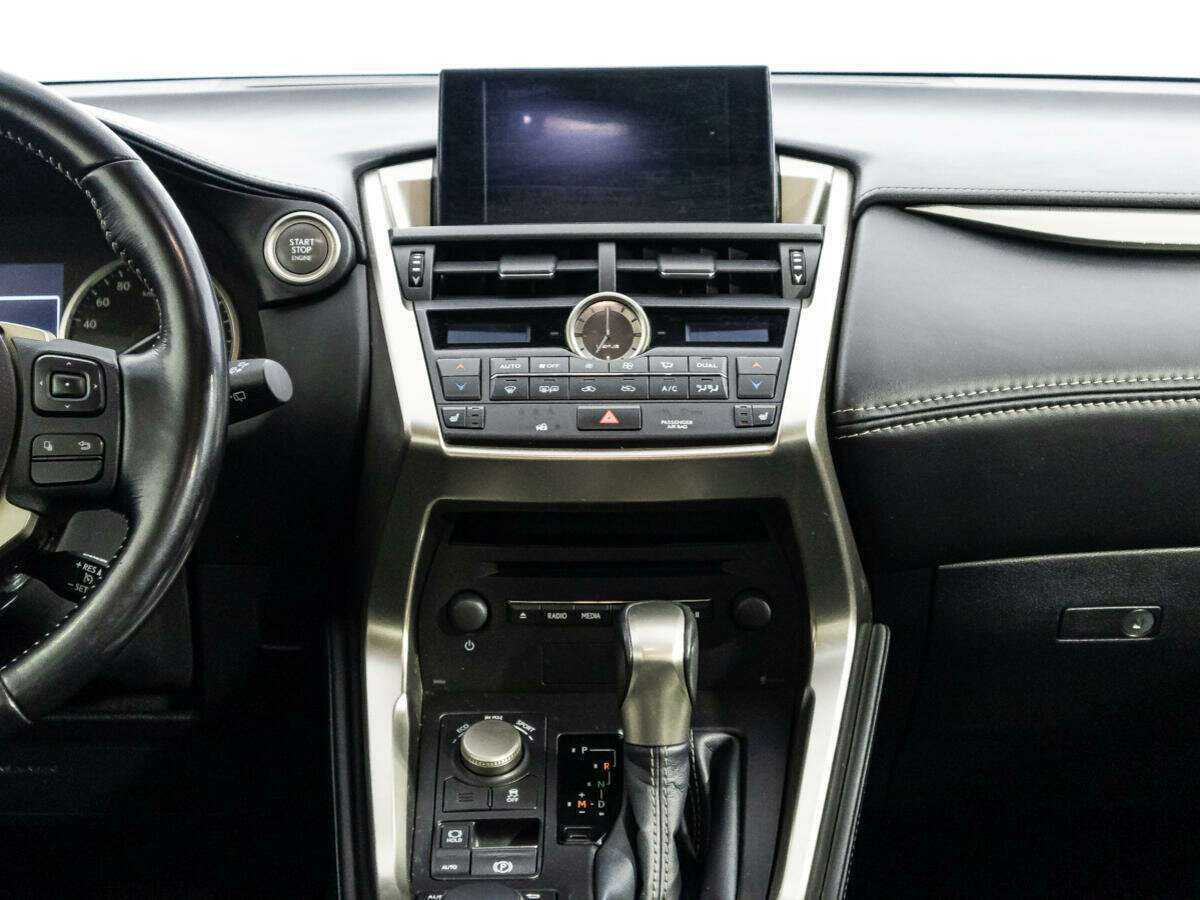 Lexus NX 2015 года с пробегом. Фото: #13