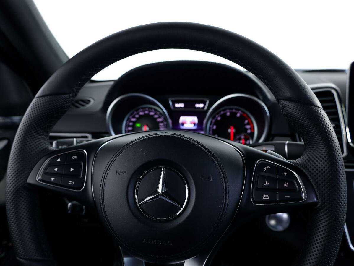 Mercedes-Benz GLS 2016 года с пробегом. Фото: #17