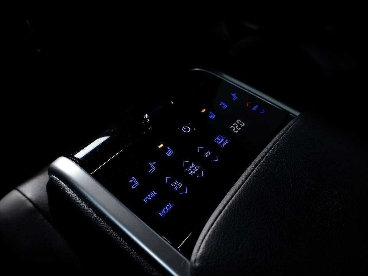 Toyota Camry 2021 года с пробегом. Фото: #14