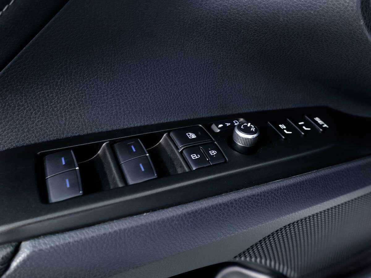 Toyota Camry 2021 года с пробегом. Фото: #16