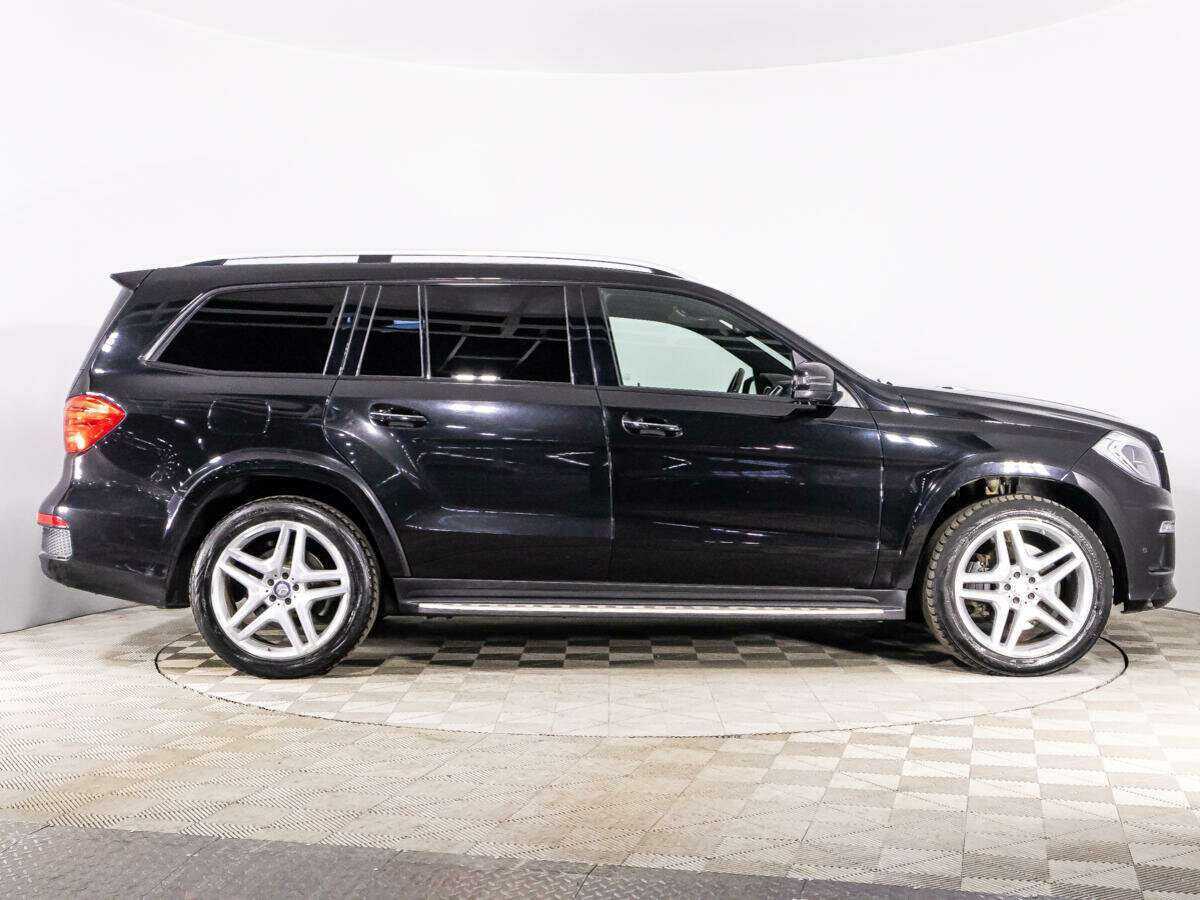 Mercedes-Benz GL-Класс 2015 года с пробегом. Фото: #3