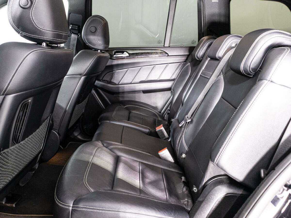 Mercedes-Benz GL-Класс 2015 года с пробегом. Фото: #9