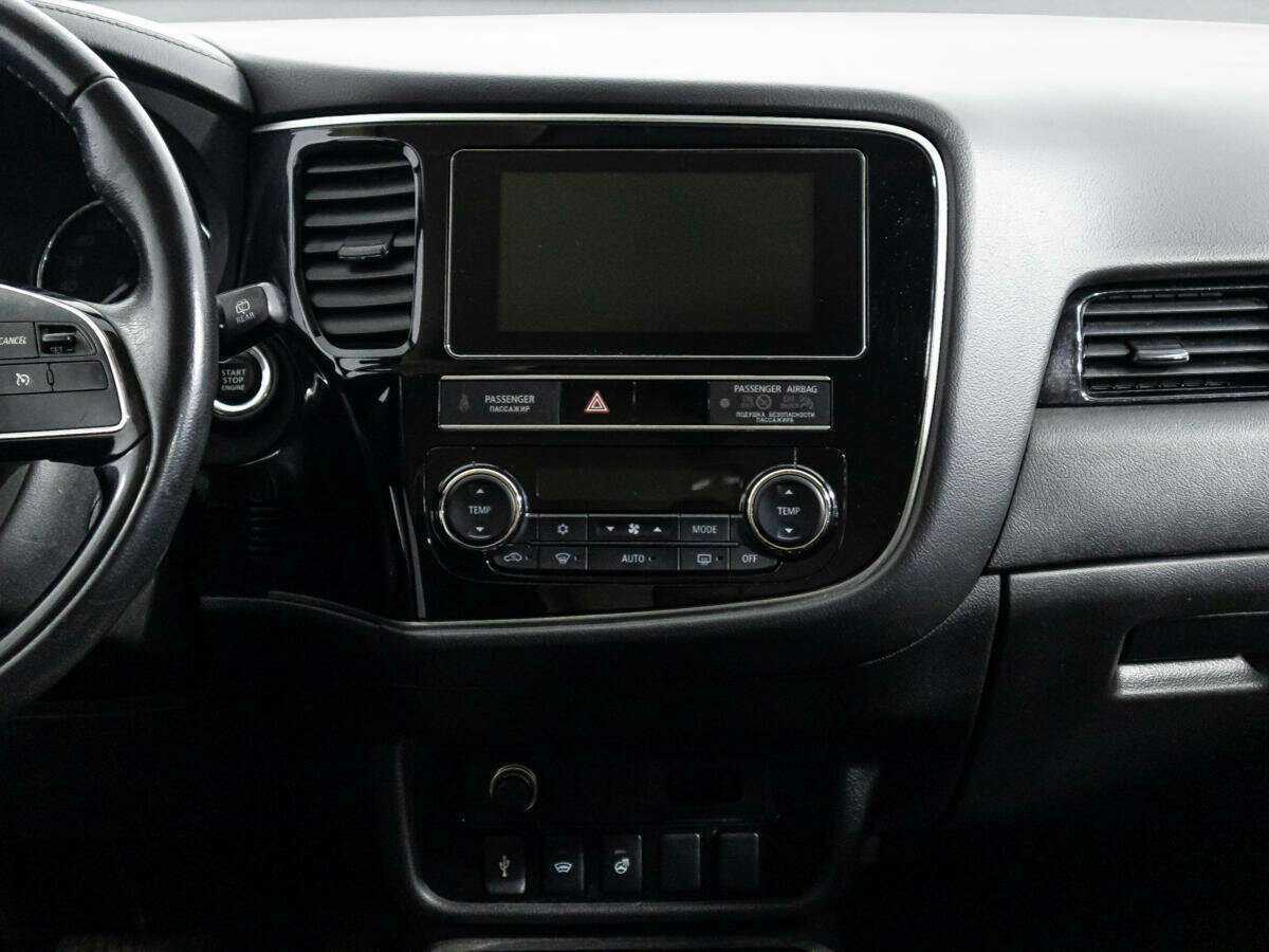 Mitsubishi Outlander 2020 года с пробегом. Фото: #13