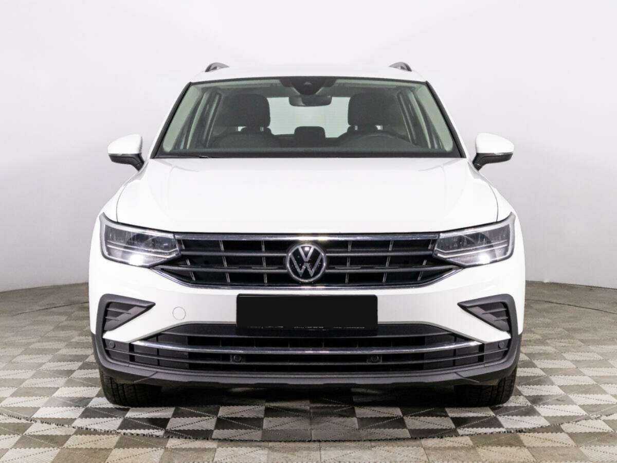 Volkswagen Tiguan 2021 года с пробегом. Фото: #1