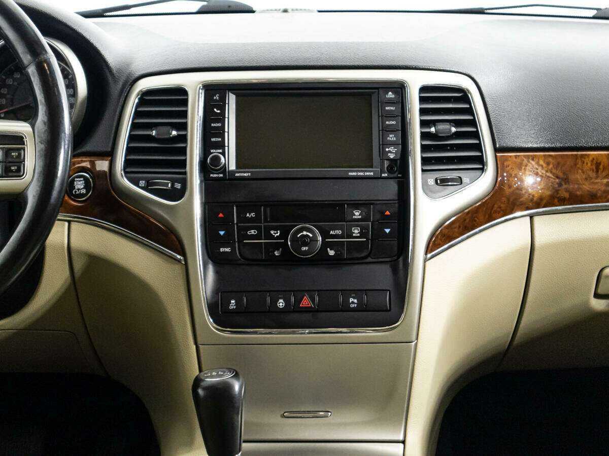 Jeep Grand Cherokee 2011 года с пробегом. Фото: #12