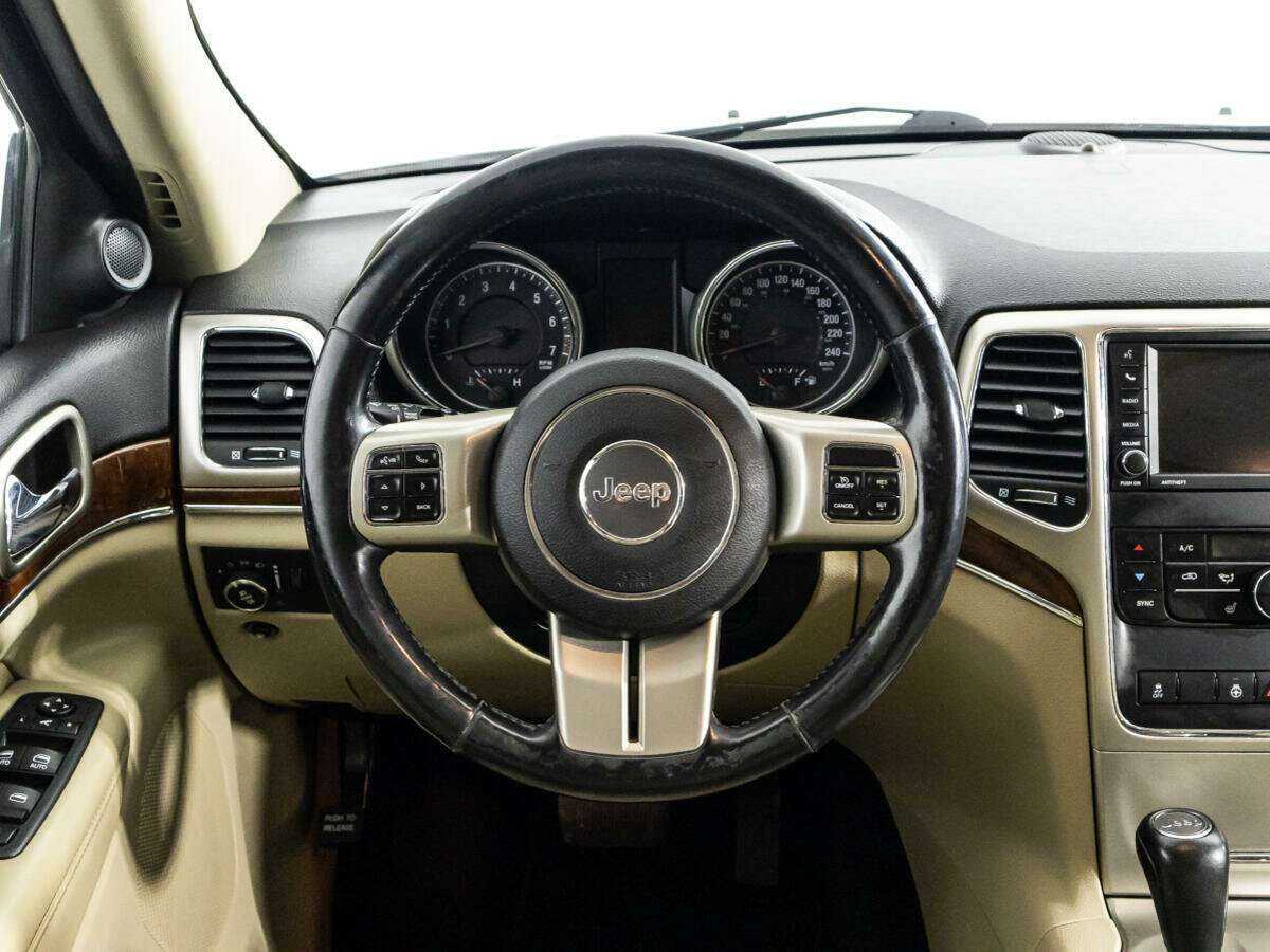 Jeep Grand Cherokee 2011 года с пробегом. Фото: #18