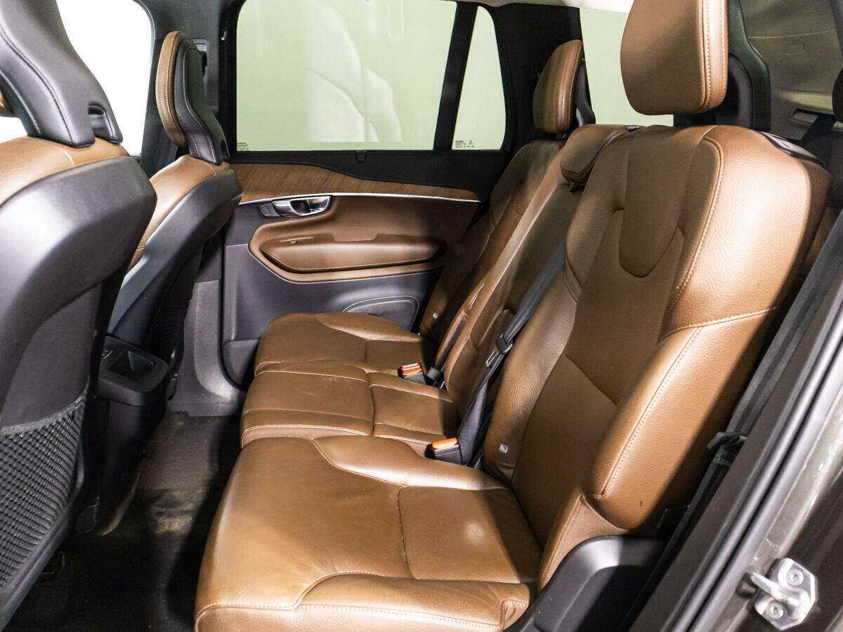 Volvo XC90 2019 года с пробегом. Фото: #8