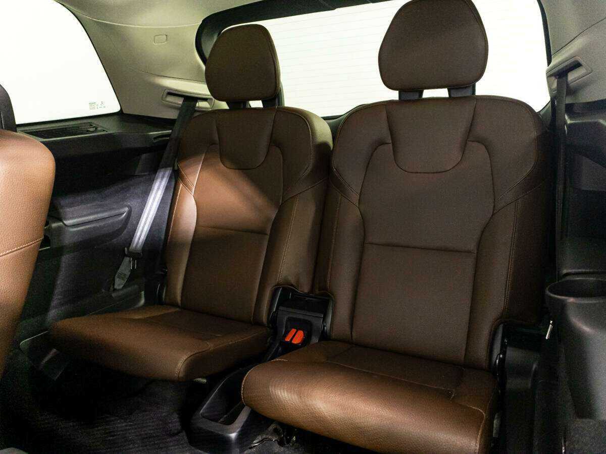 Volvo XC90 2019 года с пробегом. Фото: #13